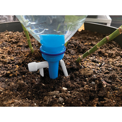 SISTEMA RIEGO MACETAS PARA BOTELLA